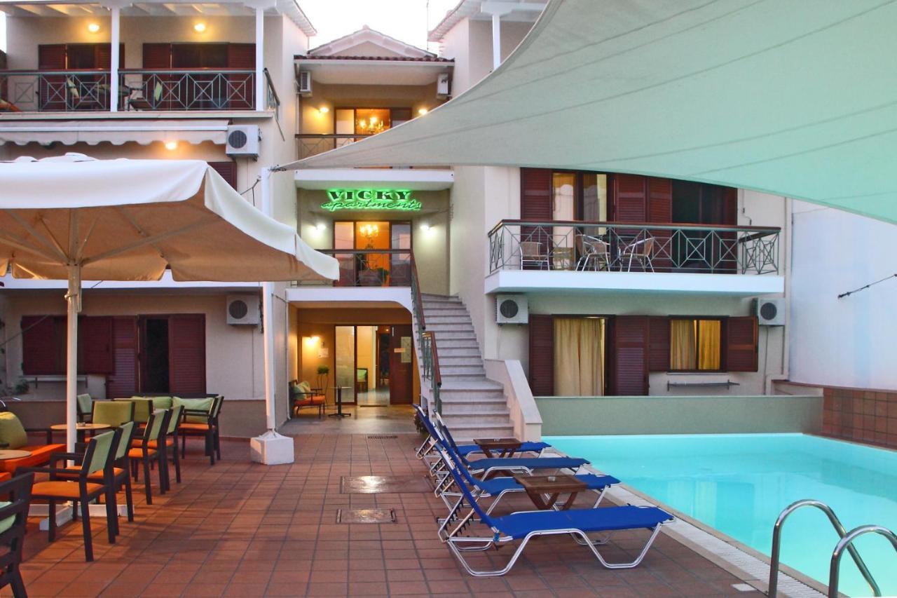 Vicky Apartments Nikiana Esterno foto